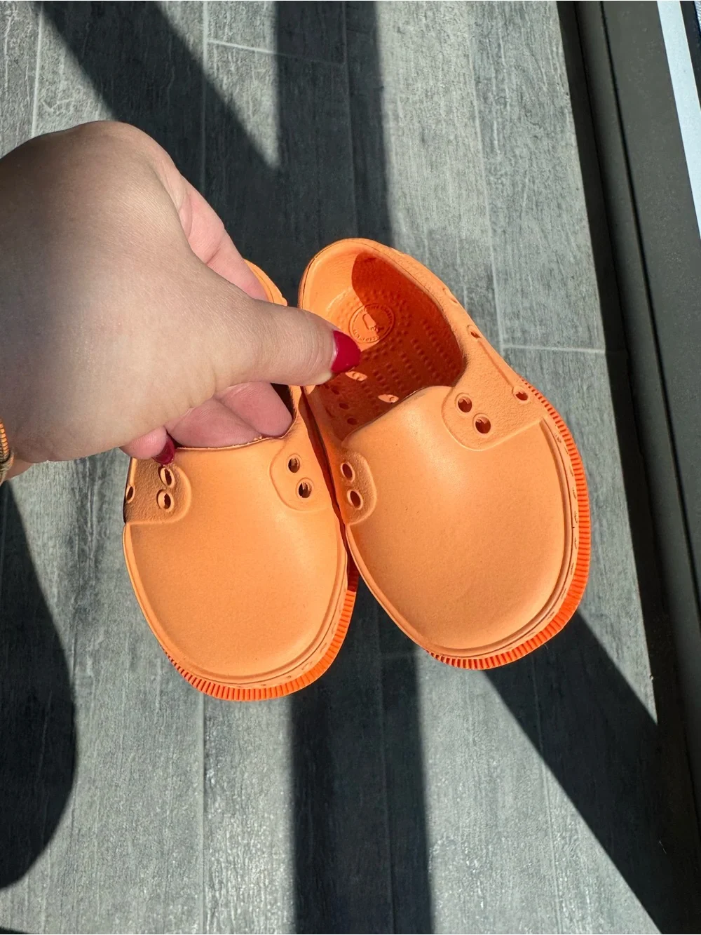 New Toddler NATIVE slip on water shoes